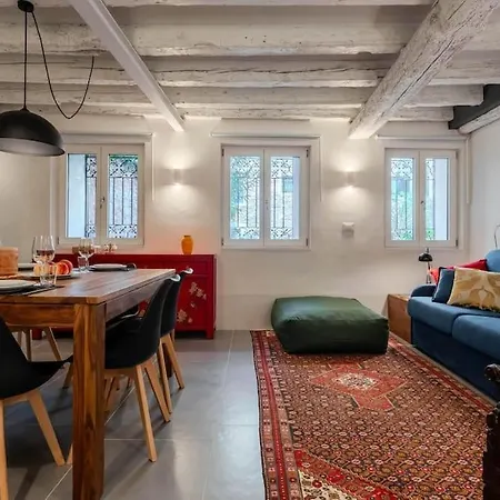 Apartman Rialto Design *