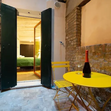 Rialto Design Velence