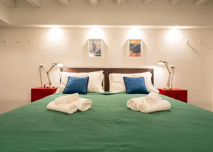 Rialto Design Apartment