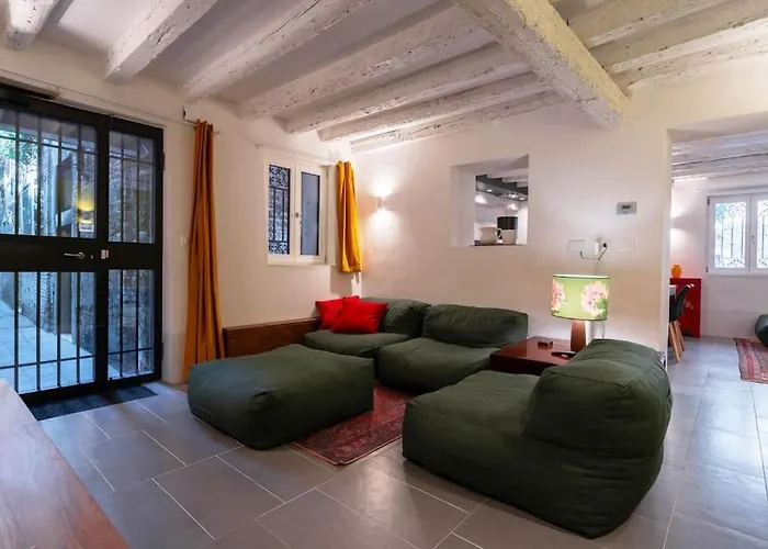 Rialto Design Apartment