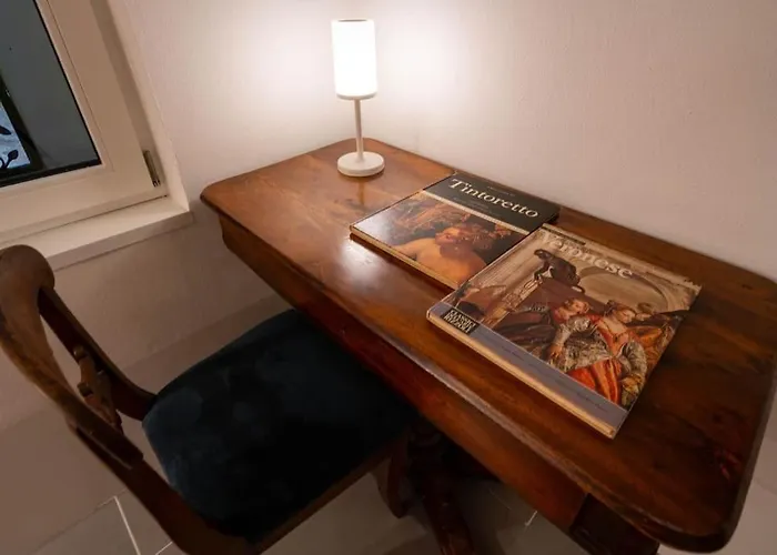 Rialto Design Apartment *