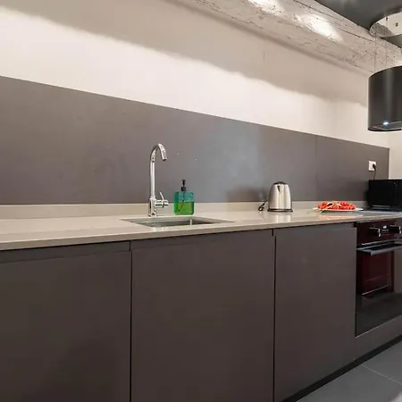 Rialto Design * Venice